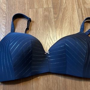 Cacique Lightly Lined Tshirt Bra No Wire 44DD Blue